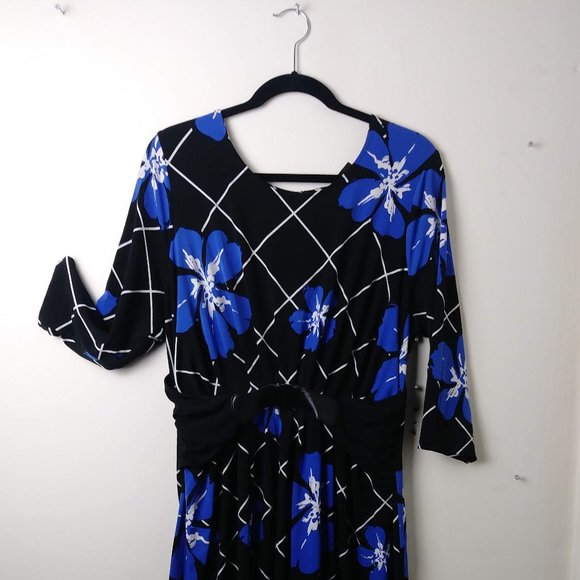 Black and Blue Flower Dress - Picture 1 of 7